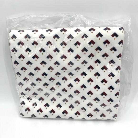 Vintage NWT Lady Pepperell Polyester Blend Queen 102”x90” Blanket Varsity Club - Picture 2 of 6